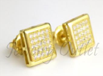 Screw back Earring 
Available in Rhodium, Gold and WCZ(RP)GP